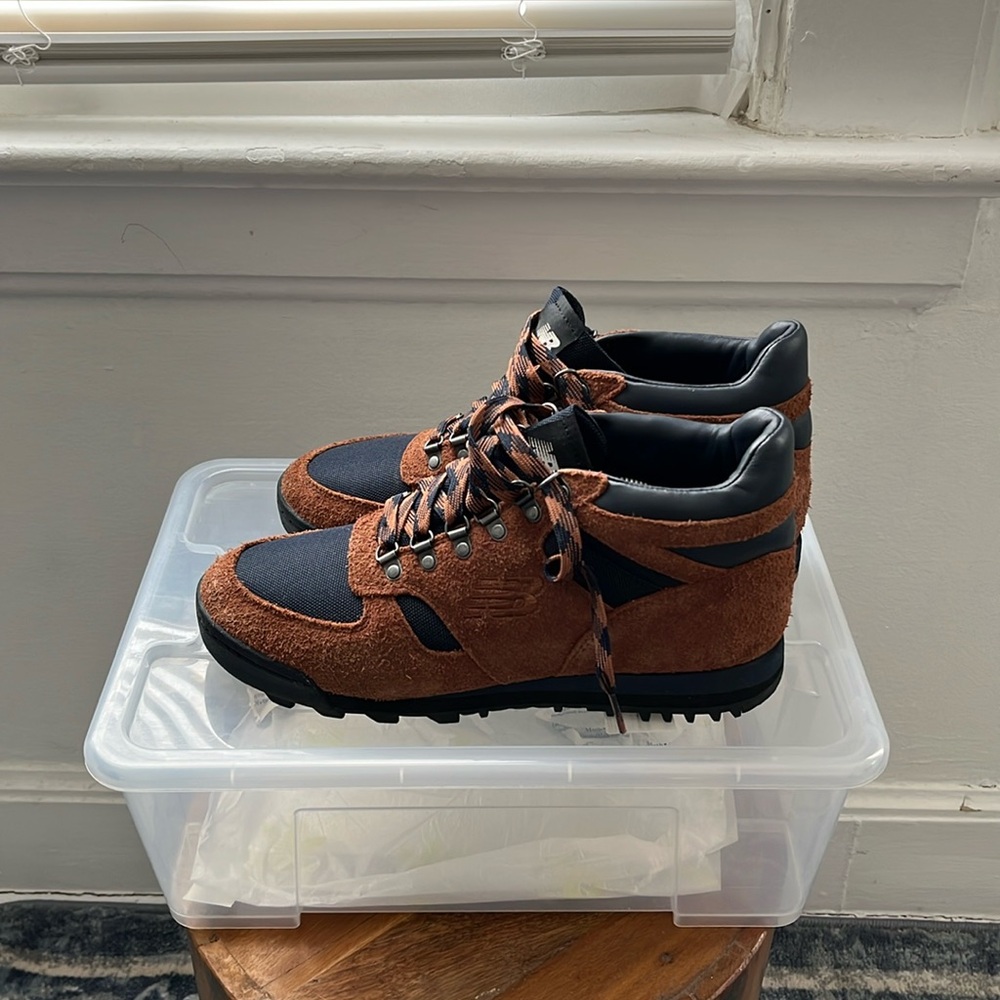 New balance sneaker, boots size 10 1/2